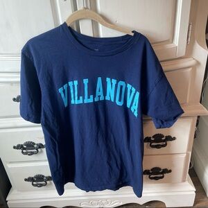 Ladies Size Large Villanova Fanatics T Shirt